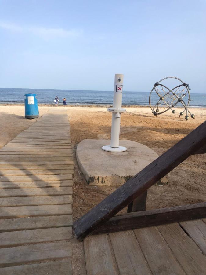 Alojamiento Torrevieja Playa Frente Al Mar Exteriör bild